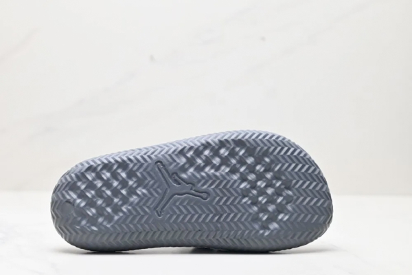 голубые шлепанцы Jordan купить time2win.ru