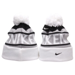 Шапка Nike Pom Beanie Hat White Grey