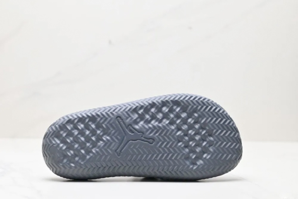 Шлепанцы Jordan-купить-в-time2win.ru