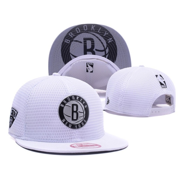 Снепбек Brooklyn Nets New Era 9FIFTY Snapback White